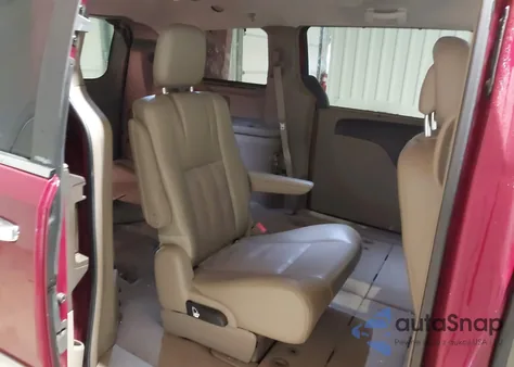 2014 Chrysler Town & Country Touring-L from USA, damaged, VIN 2C4RC1CG7ER147555